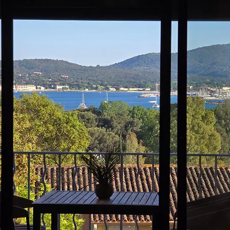 Chez Adriana Vue Avec Piscine Grimaud