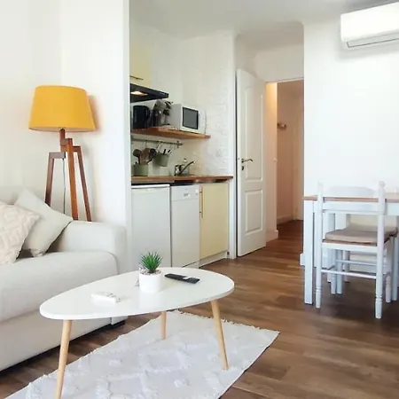 Chez Adriana Vue Avec Piscine Apartamento