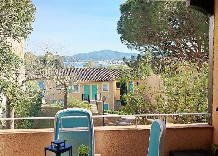 Chez Adriana Vue Avec Piscine Apartman *
